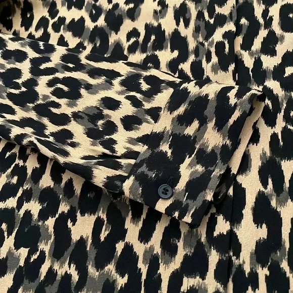 🌸 HALOGEN Size Small Leopard Print Button Down Collared Blouse - Picture 6 of 8
